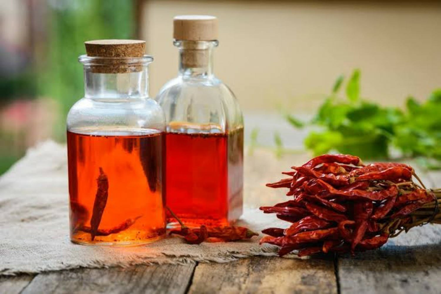 Red Pepper Oil ingredient in Orthonerv Pain Relief Roll-On